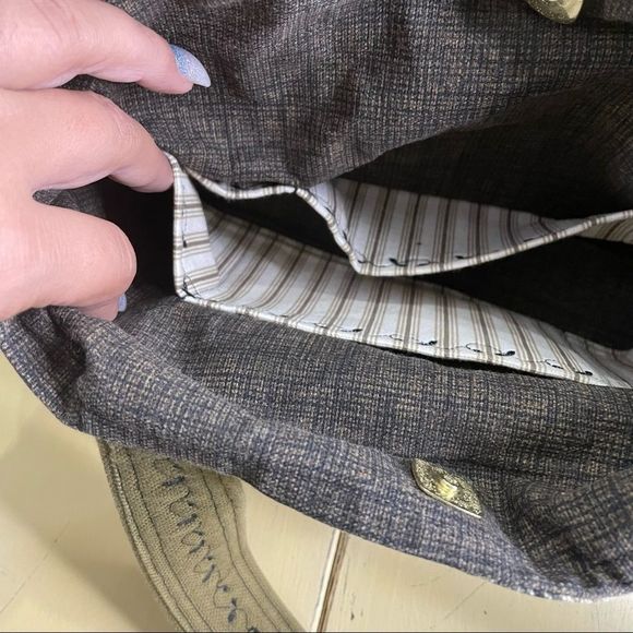 Handmade Funky Vintage Button Small Hand Bag - Picture 10 of 14